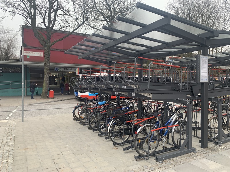 220 neue Fahrradstellplätze in Ohlsdorf